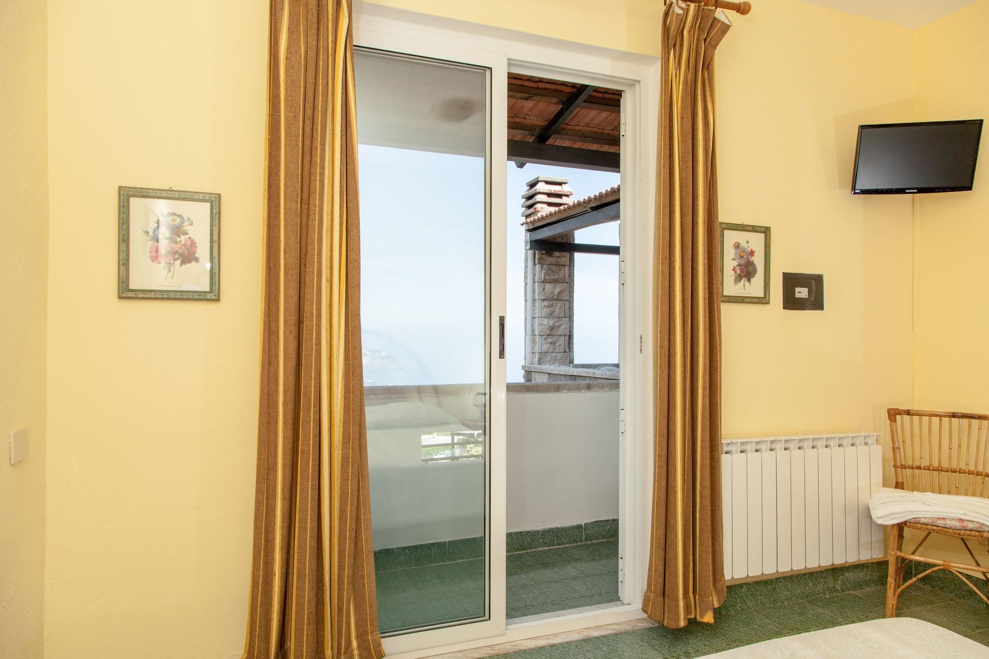 Hotel Ape Regina Casamicciola Terme Exterior photo